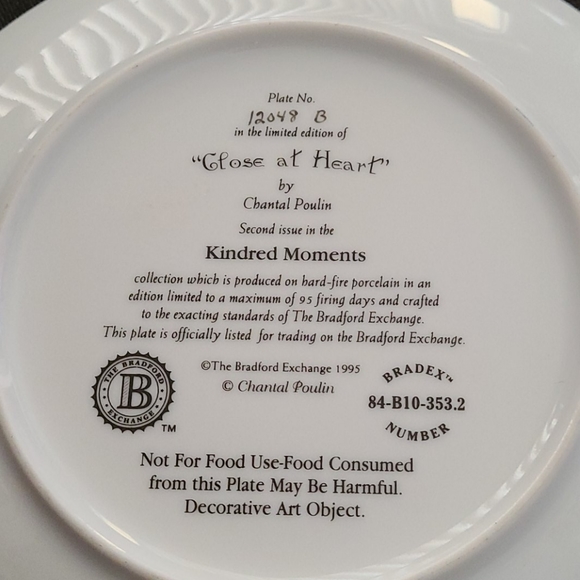 Closed at heart by Chantal Poulin - Picture 2 of 2